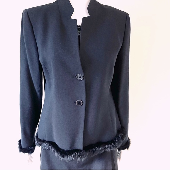Zara Black Wool Blazer Black Fur Trims Two Buttons Front Closure US 10 - Picture 9 of 15